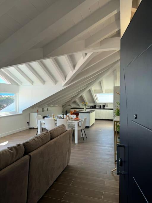 Apt. Aries - Penthouse Menaggio Eksteriør bilde